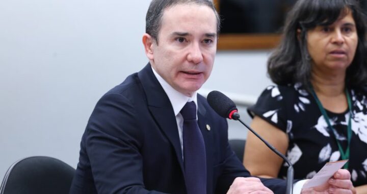 Projeto obriga condomínios a comunicar indícios de violência doméstica à polícia