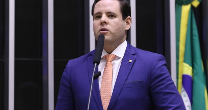 Comissão aprova exigência de autorização federal para atuação de ONGs na faixa de fronteira