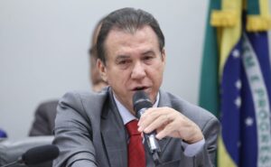 Comissão ouve ministro do Trabalho e Emprego sobre planos da sua Pasta para 2026