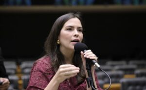 Comissão aprova criação de sistema nacional de informações sobre infância e adolescência