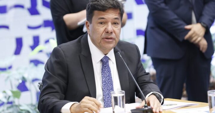 Comissão sobre PEC da Segurança Pública analisa relatório hoje