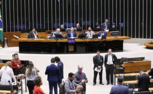 Deputados podem votar PEC da Segurança Pública nesta semana