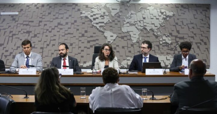 Conselho de Comunicação Social vai debater combate à desinformação nas eleições de 2026