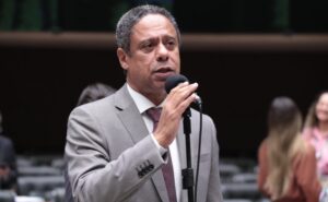 Câmara aprova projeto que define o crime de desaparecimento forçado de pessoa; acompanhe