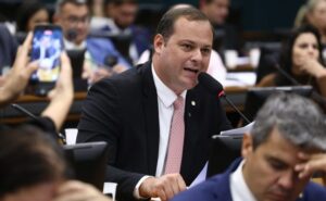 Comissão aprova prioridade para liminares de saúde sobre pedidos de gratuidade de Justiça