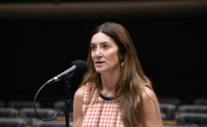 Câmara aprova projeto que cria o Dia da Autoestima da Mulher Brasileira