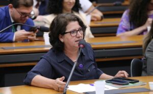 Comissão aprova proposta de serviço de atendimento domiciliar a pessoa idosa