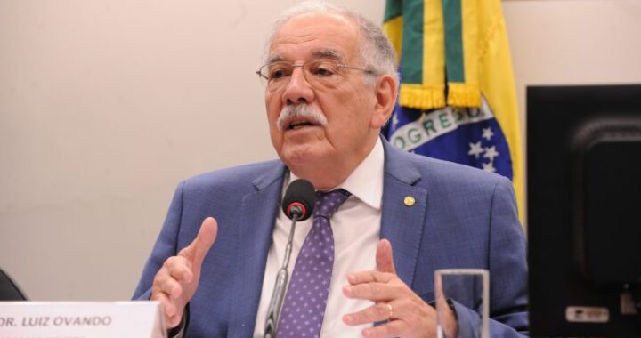 Especialistas defendem a clínica médica como pilar para reduzir custos e filas no SUS