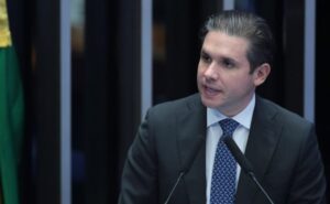 Motta afirma que a Câmara está atenta à alta dos combustíveis e pode agir, se necessário