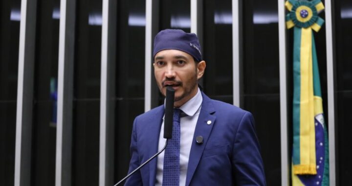 Projeto garante adicional de insalubridade e periculosidade a professores