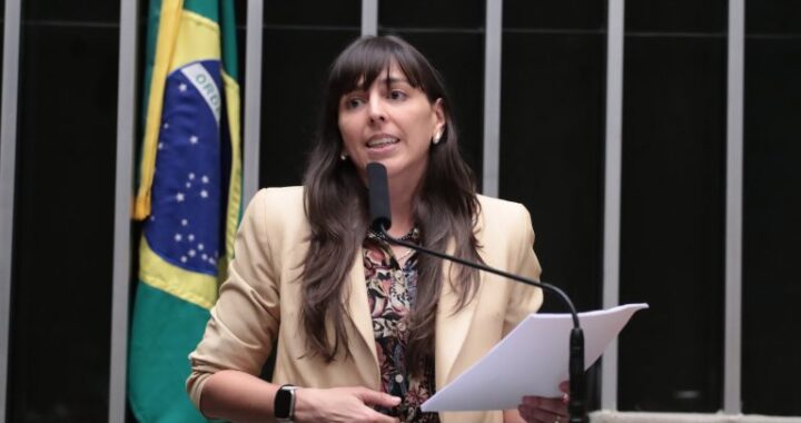 Câmara aprova projeto que permite quebra de sigilo bancário para fixar pensão alimentícia