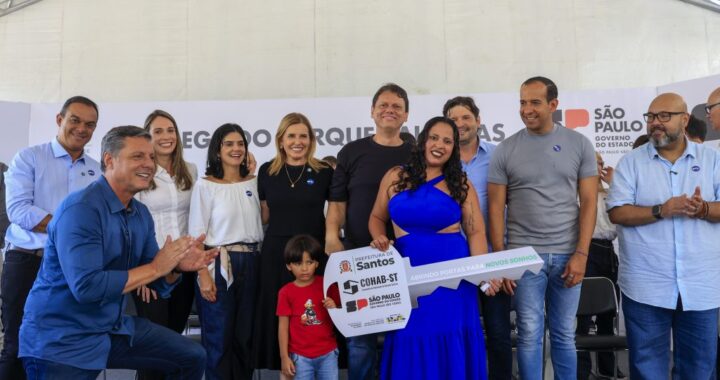 Governo de SP entrega Parque Palafitas e avança na requalificação de área de mangue em Santos
