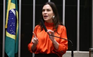 Comissão aprova exigência de informação sobre bebê prematuro na certidão de nascimento