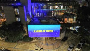 Projeção e mensagens nos trens destacam ‘fim da espera’ pela Linha 17-Ouro do Metrô, recém-inaugurada em SP