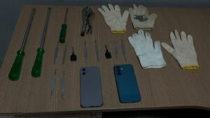 PM de SP detém 4 homens e impede furto a apartamento na zona sul da capital