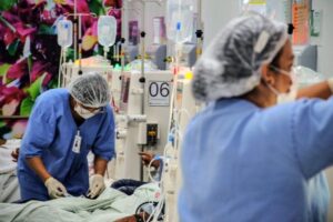 Nova lei permite que médicos residentes fracionem suas férias