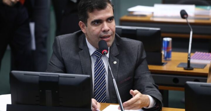 Comissão aprova regulamentação do acúmulo de funções de motorista e cobrador