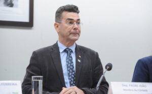 Comissão aprova criação do crime de ofensa discriminatória que cause trauma coletivo em minorias