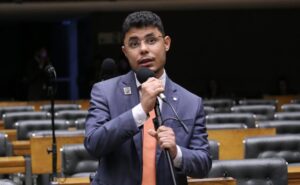 Comissão aprova projeto que cria disque-denúncia de maus-tratos a animais