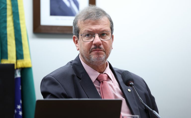 Audiência Pública - Ligas municipais na valorização do futebol amador. Dep. Alexandre Lindenmeyer (PT-RS)