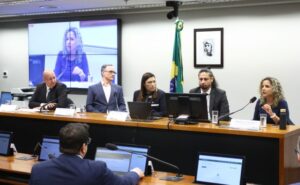 Plataformas relatam desafio técnico para cumprir regras eleitorais sobre IA e fake news