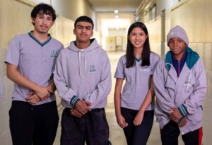 Países da Copa do Mundo dentro das escolas estaduais: SP tem mais de 5 mil estudantes que nasceram em países com times no mundial