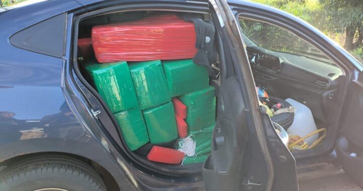 Carro com 700 kg de maconha é apreendido pela Polícia Rodoviária no interior de São Paulo