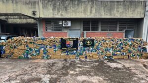 Operação conjunta da PM de SP apreende 4,3 toneladas de maconha no oeste paulista