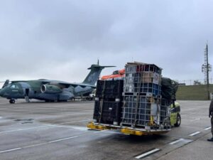 Cães de resgate, mantimentos, abrigos, equipamentos e recursos médicos: bombeiros de SP levam ajuda às vítimas do terremoto na Venezuela