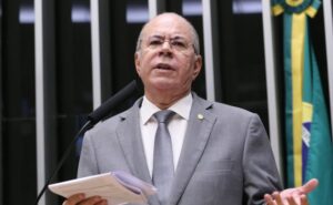 Comissão aprova inclusão de técnicos agrícolas em programa de habitação rural