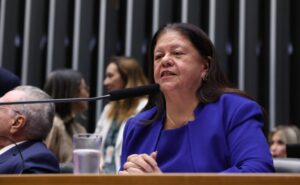Comissão de Constituição e Justiça aprova projeto que impede que assassino receba herança de outros membros da família