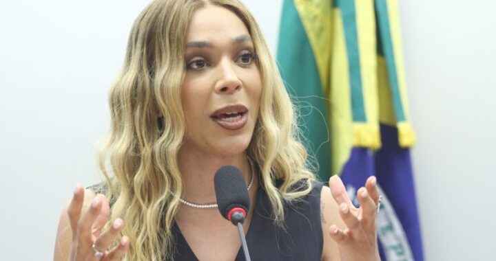 Comissão realiza Tribuna das Mulheres para discutir a defesa da terra