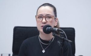 Comissão aprova proposta que define regras para defesa de mulheres por terceiros
