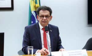 Comissão aprova política nacional para população em situação de rua