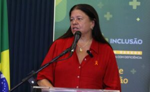Comissão aprova regras para fiscalização de despesas públicas com educação