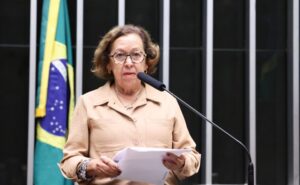 Comissão aprova projeto que torna obrigatórias mensagens educativas em grandes eventos