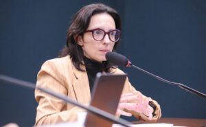 Comissão aprova campanha sobre o uso equilibrado de tecnologias digitais