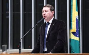 Comissão aprova criação de plataforma para aproximar pequenos municípios e universidades