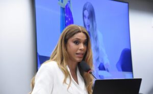 Comissão aprova multa diária para proteção de vítimas de violência