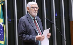 Comissão de Constituição e Justiça aprova projeto que aumenta penas para ameaças feitas por Pix