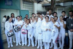 Em ação inédita em SP, alunos do curso técnico de enfermagem farão estágio e receberão bolsa de R$ 729,98