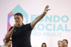 Governo de SP certifica 1,4 mil alunos da capital em programas de qualificação do Fundo Social