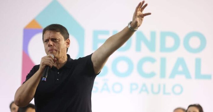 Governo de SP certifica 1,4 mil alunos da capital em programas de qualificação do Fundo Social