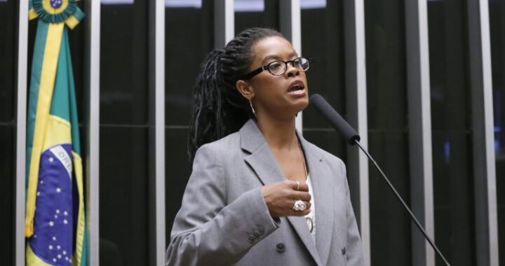 Projeto cria protocolo contra discriminação racial nas escolas