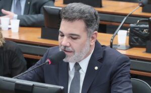 Comissão aprova medidas para combater o preconceito contra idosos