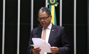 Câmara aprova projeto que autoriza recursos do FGTS para hospitais filantrópicos