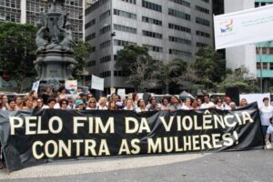 Proposta cria figura do “gestor de caso” para acompanhar mulheres sob risco de violência