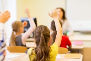 Projeto define critérios para isentar de Imposto de Renda gratificações de professores
