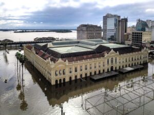 Projeto estende medidas de contratação após calamidades climáticas