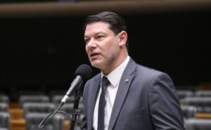 Projeto prevê renegociação de dívidas do Fies até 2024 e novas rodadas a cada dois anos